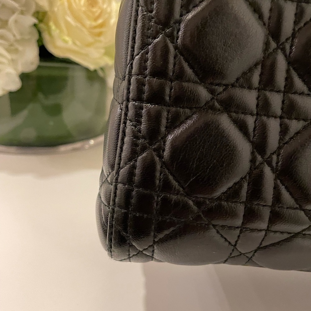 ❤️SOLD❤️Medium Lady Dior - Picture 14 of 17